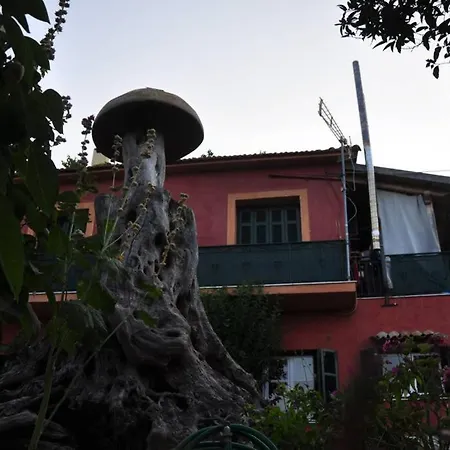 度假居 Finetsioslenia House