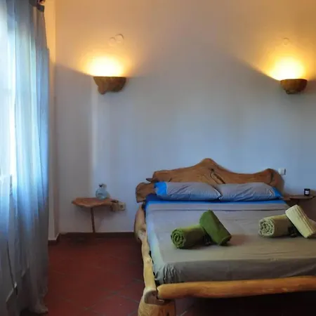 Finetsioslenia House * Kato Pavliana