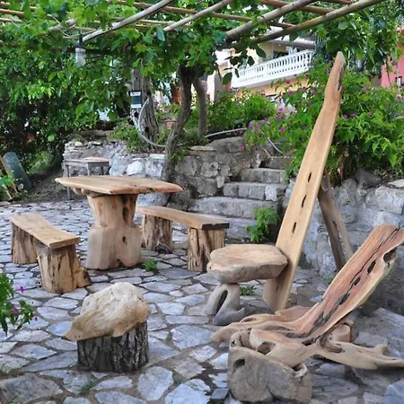 Finetsioslenia House Ferienhaus Kato Pavliana
