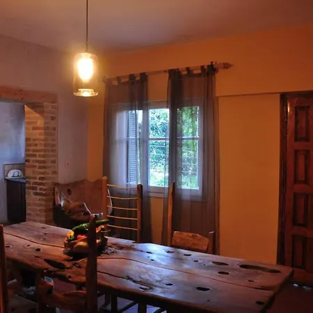 Finetsioslenia House Ferienhaus *